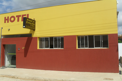 Hotel <i><a href='#'>4 Estaes</a></i>